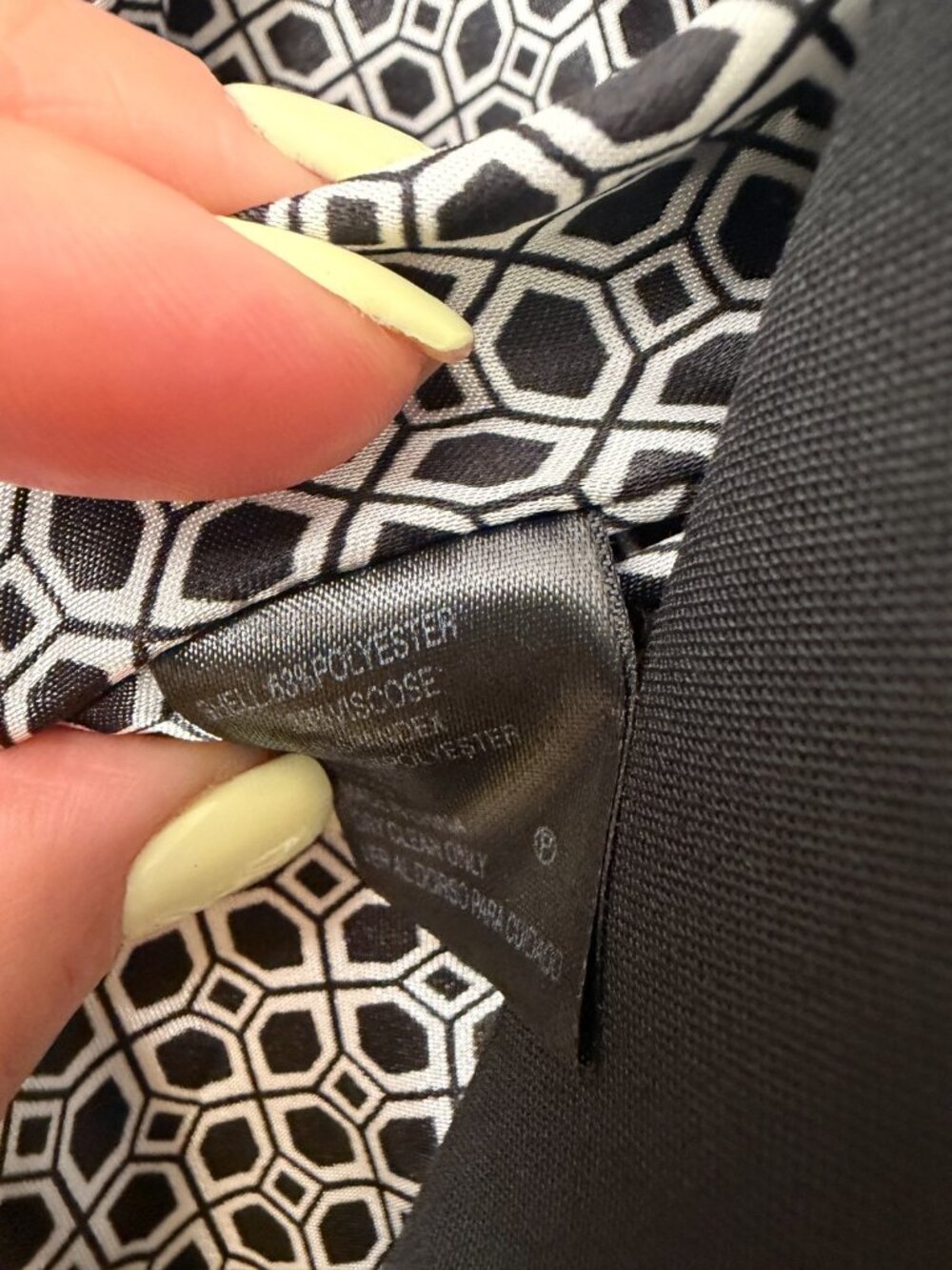 Antonio Melani Black Tailored Blazer Jacket Two-button Viscose Blend Sz 6 NWOT - Picture 6 of 7
